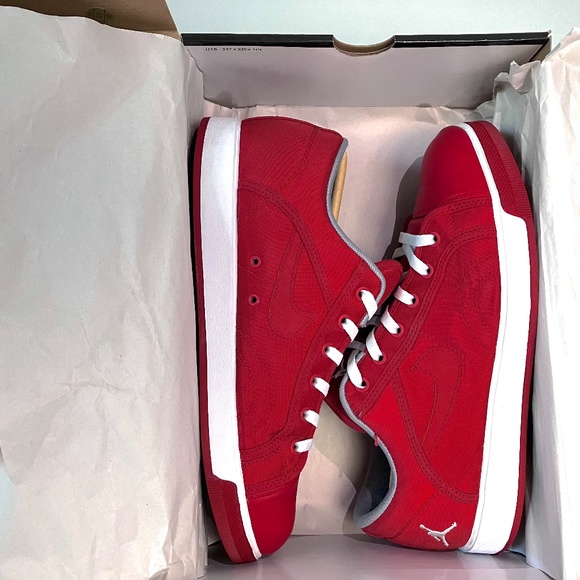 Air Jordan Sky High Retro Low Varsity Red - Picture 4 of 6